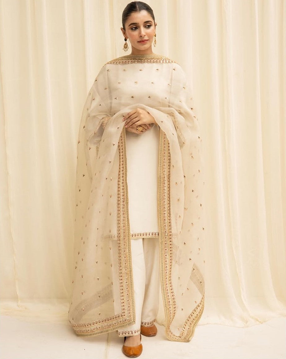Gulnoor | 3-PC Stitched Embroidered Outfit