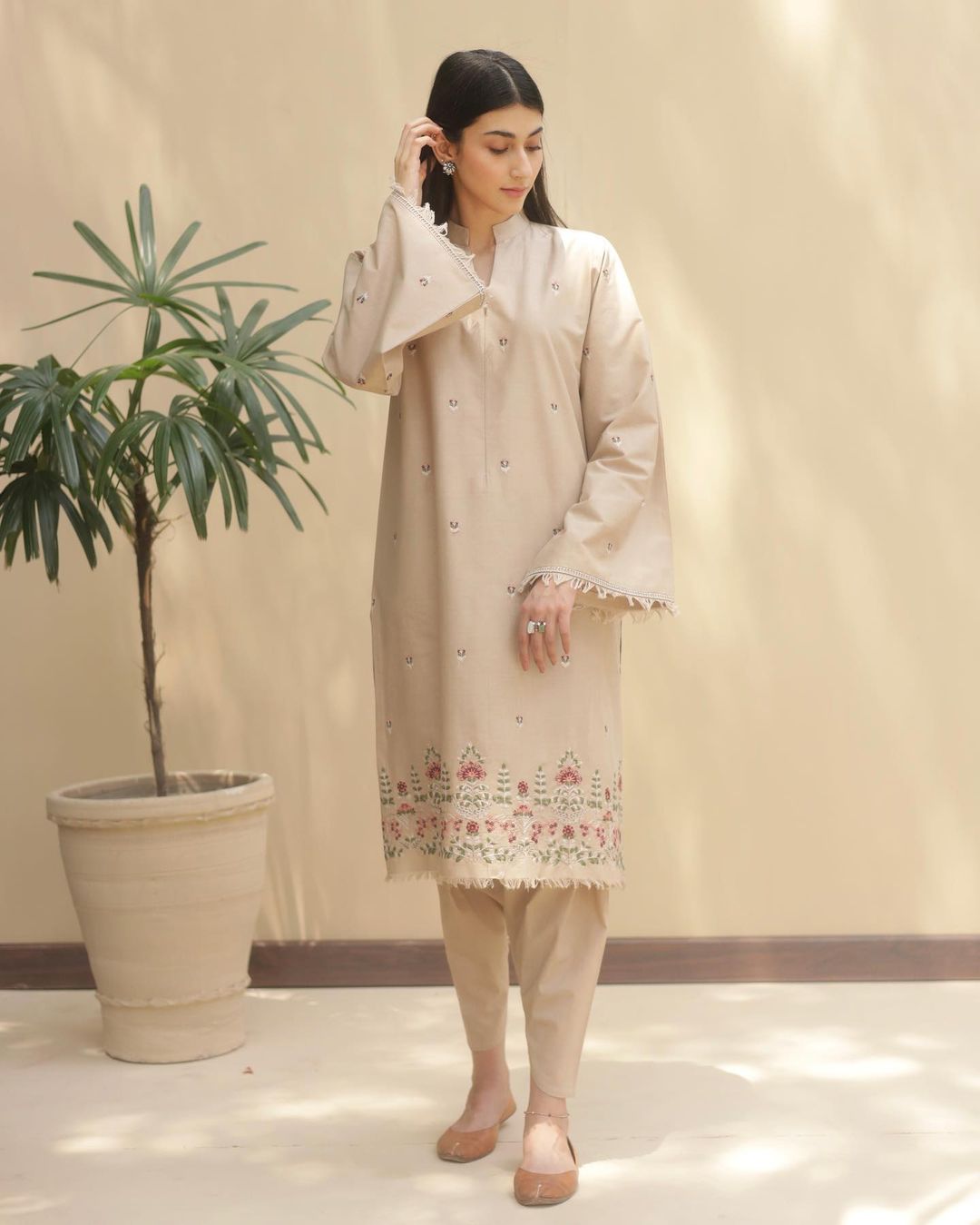 BEIGE | 3-Piece Stitched Suit