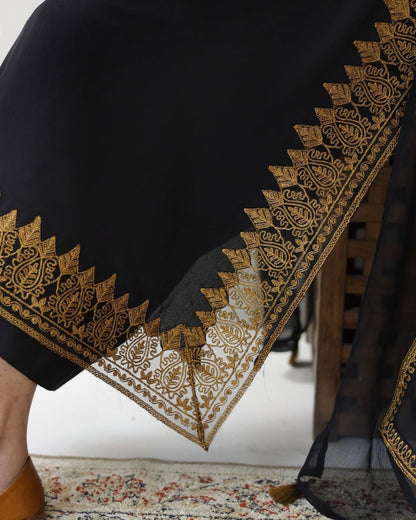 Zara Glow | 3-Piece Stitched Eid Arrival